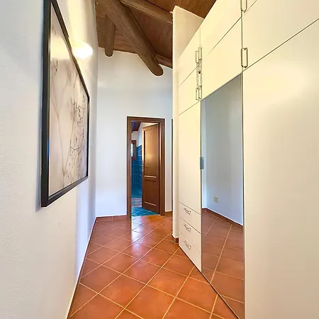 Pool, Parking And Wi-fi In 6 Pax Porto Cervo
